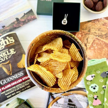 Load image into Gallery viewer, Delicious Guinness Crisps!