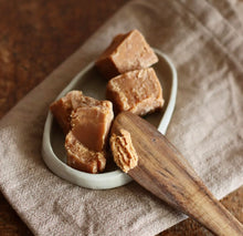 Load image into Gallery viewer, Back in stock! - Mella&#39;s Irish Butter Fudge with Irish Cream Liqueur